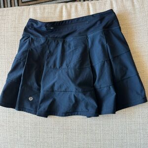 Lululemon pace rival skirt Tall Navy Blue Size 2Tall